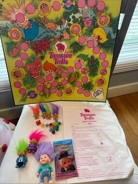 Trolls Lot - Treasure Trolls Search for Wishstones game